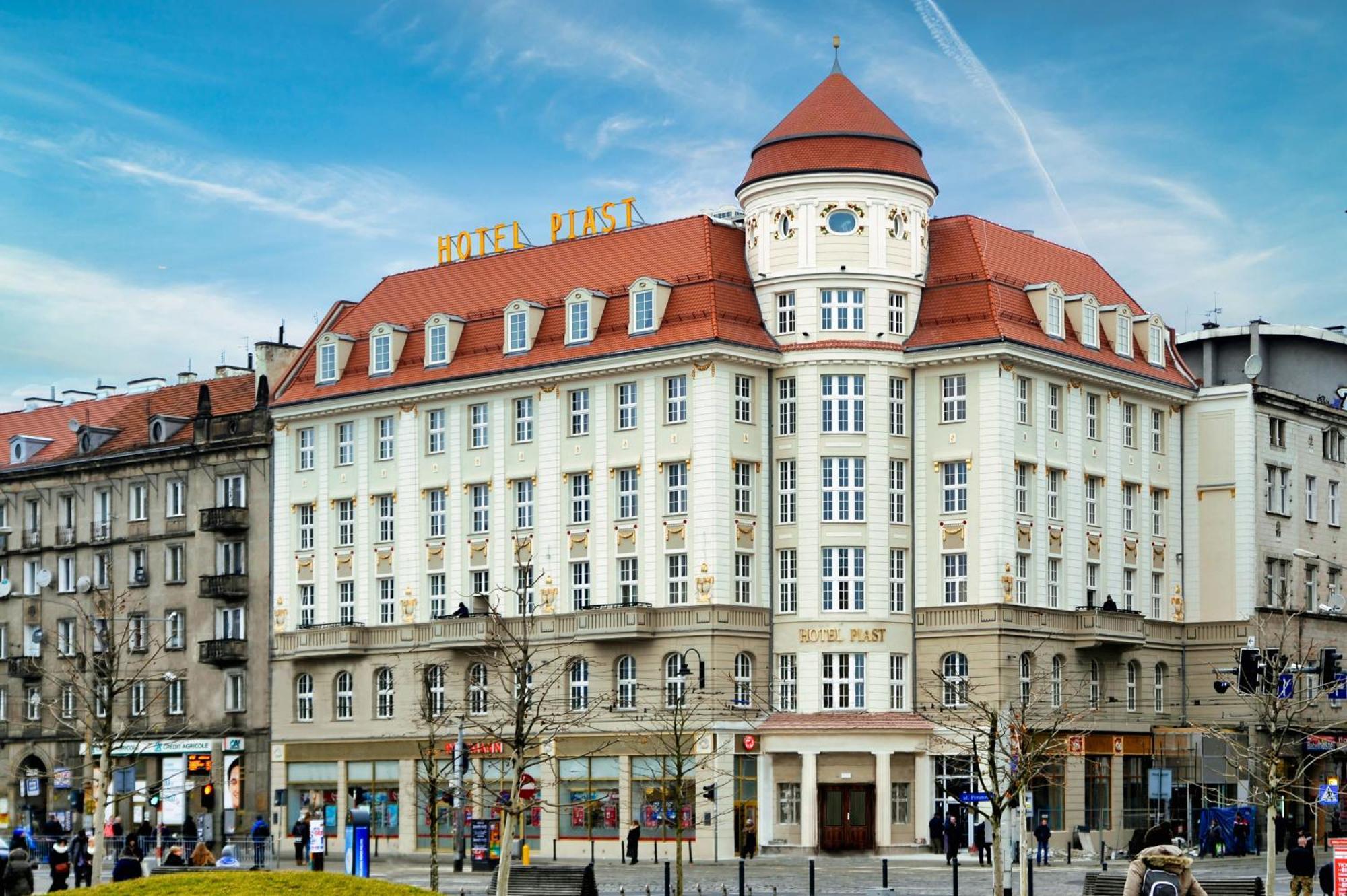 Hotel Piast Wroclaw Centrum Bagian luar foto